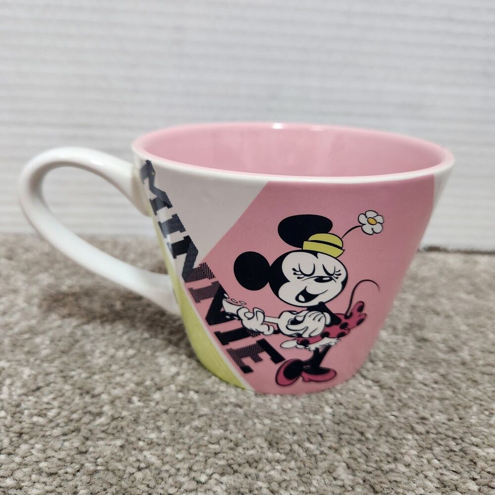 Minnie Mouse Ukulele Coffee Tea Mug Pink Retired Disney Store Parks Cup